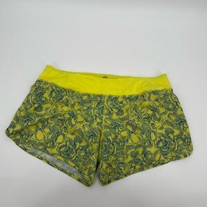 rabbit 2.5” Catch Me If You Can Shorts XL Floral Run